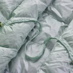 Therm-a-Rest Vesper 32F/0C Quilt Blankets & Quilts